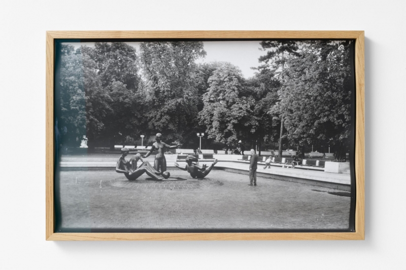 Playgrounds, 1975-2010, stampa su carta baryta, cm 54,5 x 82,5.